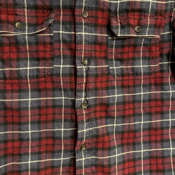 Goodfellow & Co Men's Plaid Flannel Shirt Size Medium Red, Blue, White - Picture 2 of 7